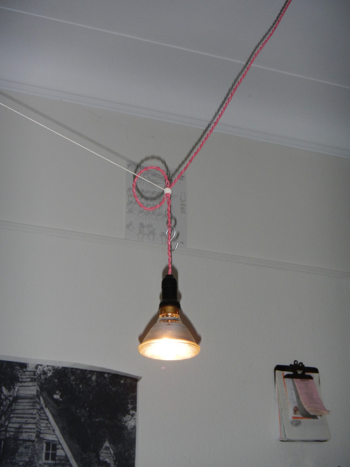 Hanging lamp, bare spotlight